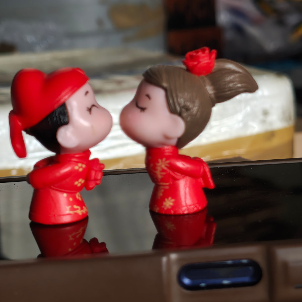 Decor Mini Chinese Couple Decorative Figurine