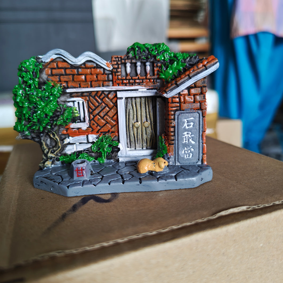 Decor Chinese Miniature Ancient House Figurine