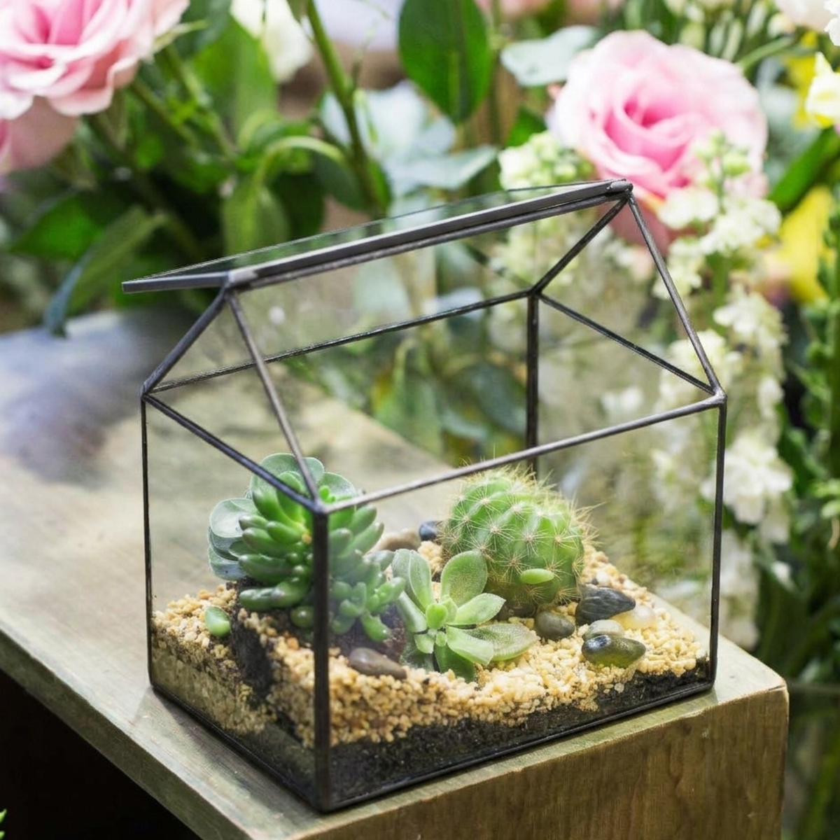 House Shaped Geometric Glass Terrarium Box L*W*H = 7*5*6 Inches
