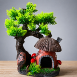 Decor Mushroom House with Tree (1745)